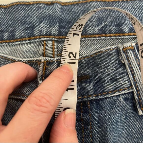 Levi’s 505 36x32 light wash men’s jeans GUC - Picture 5 of 7